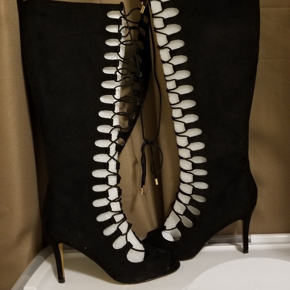 Lace up boots